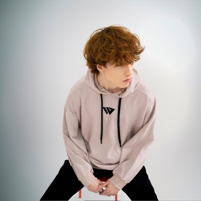 Damaged Oversize Sweatshirt - WUNGEN | Within every good, there's a bit of evil, and within every evil, there's a bit of good.